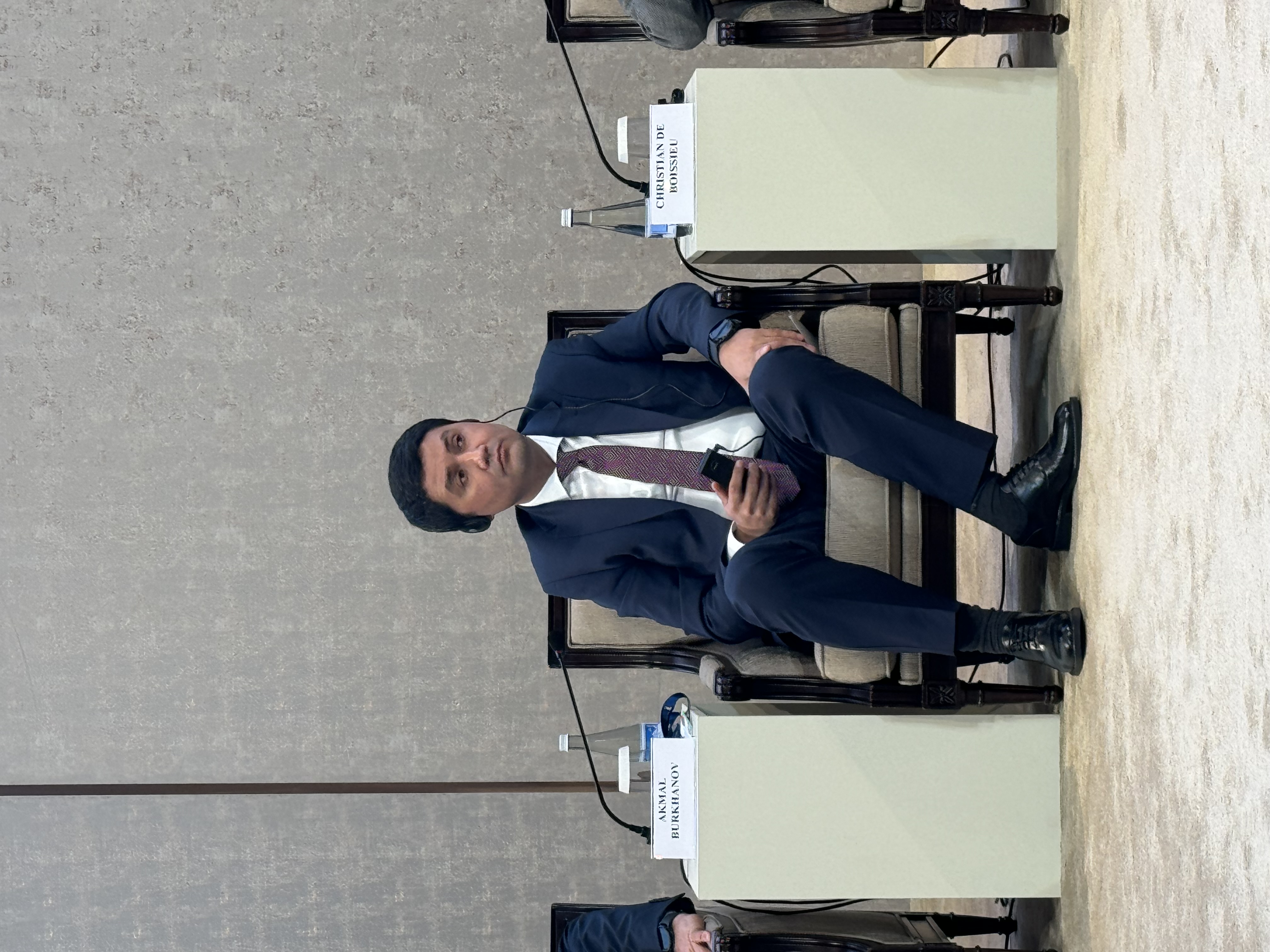 Crans Montana Forum gathering β photograph 364